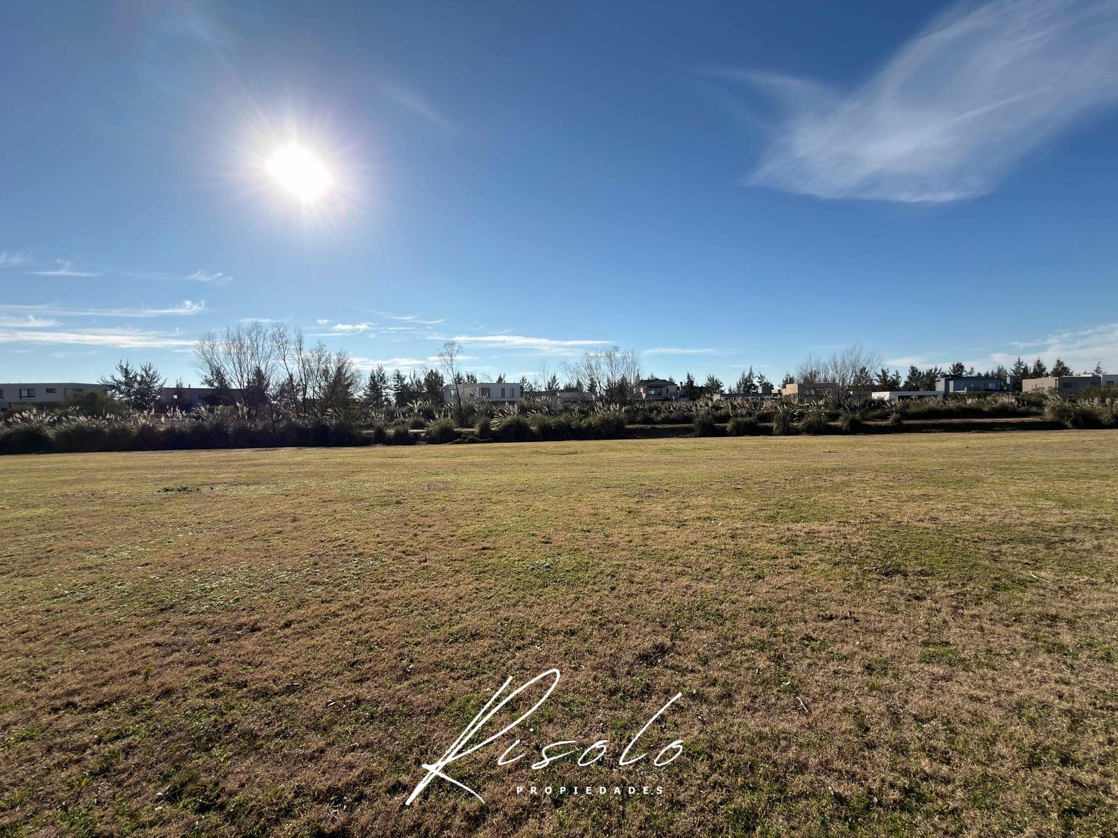Lot for Sale in the El Naudir Gated Community, Escobar. Schools, Shell, Jumbo