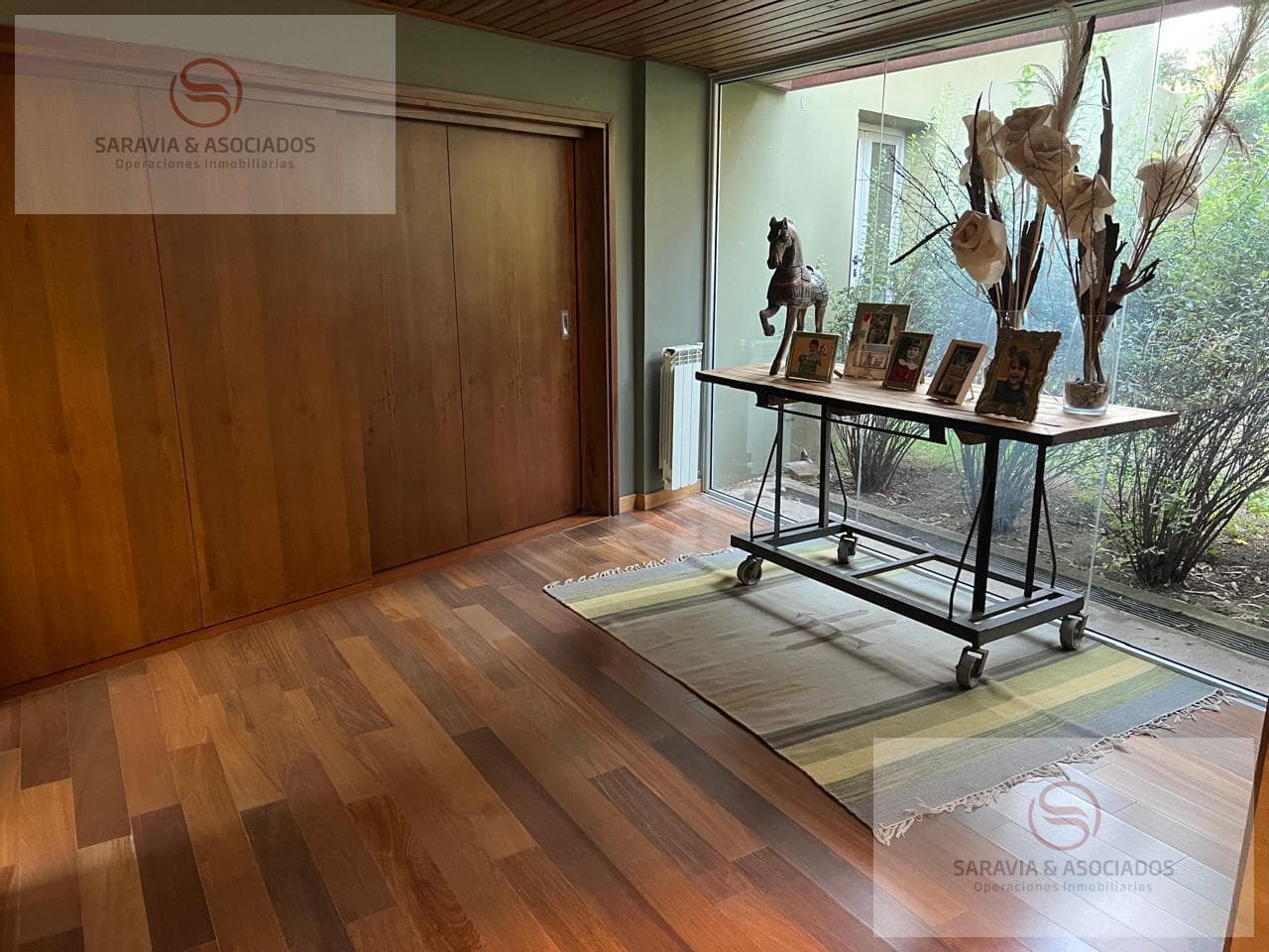 House for Rent, Villa Allende