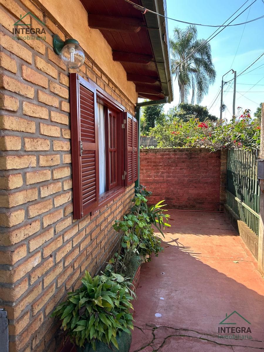 3-Room Corner House for Sale in Villa Cristhian - Oberá, Misiones