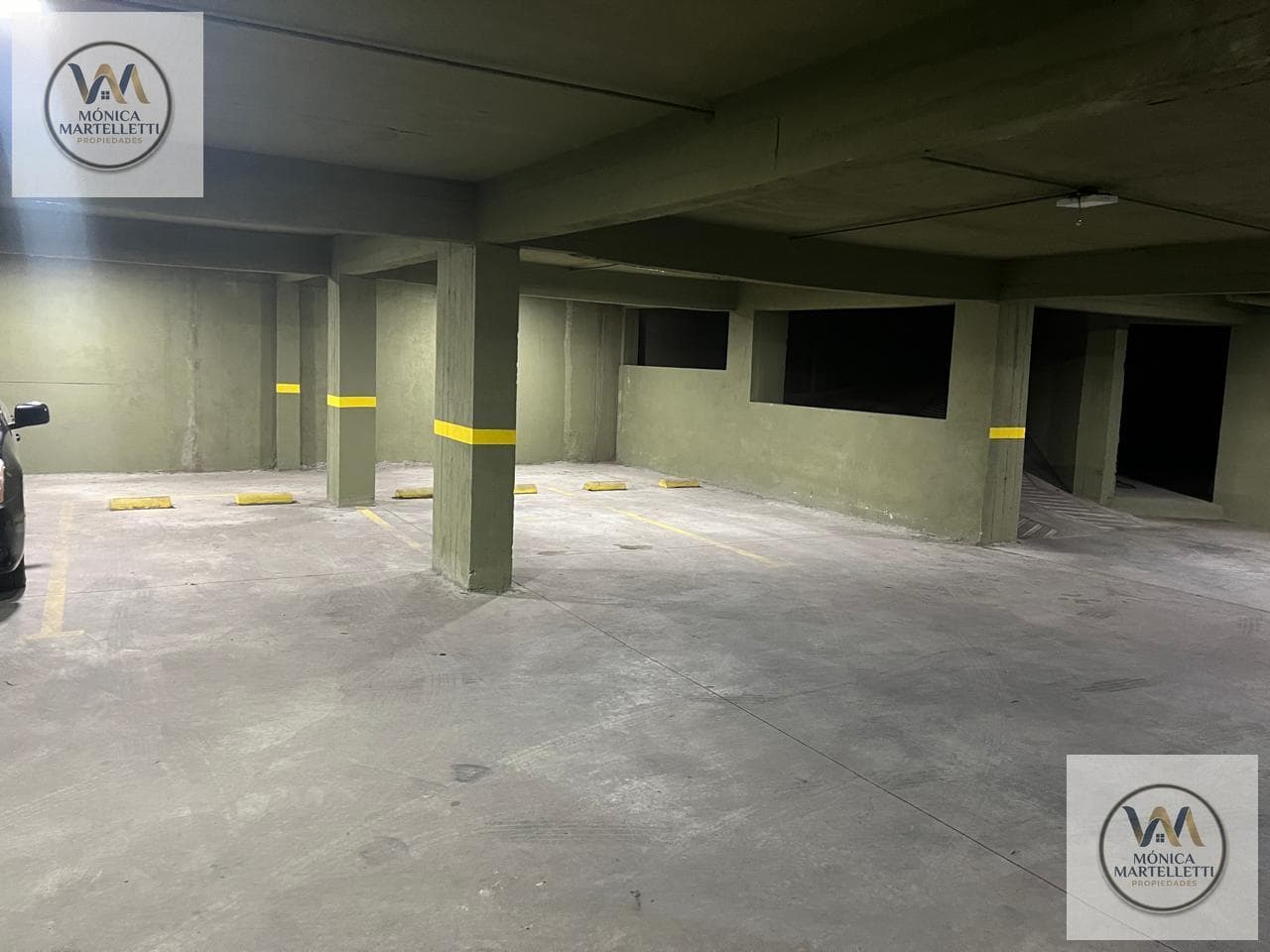 4 Garage Spaces in a Building