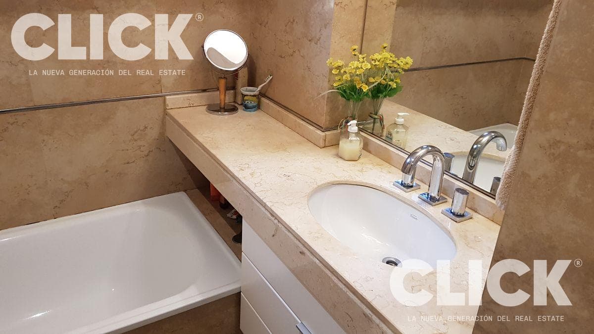 FOR SALE - 4-ROOM APARTMENT - LAUNDRY ROOM - STAFF QUARTERS - 2 PARKING SPACES - AMENITIES - PALERMO