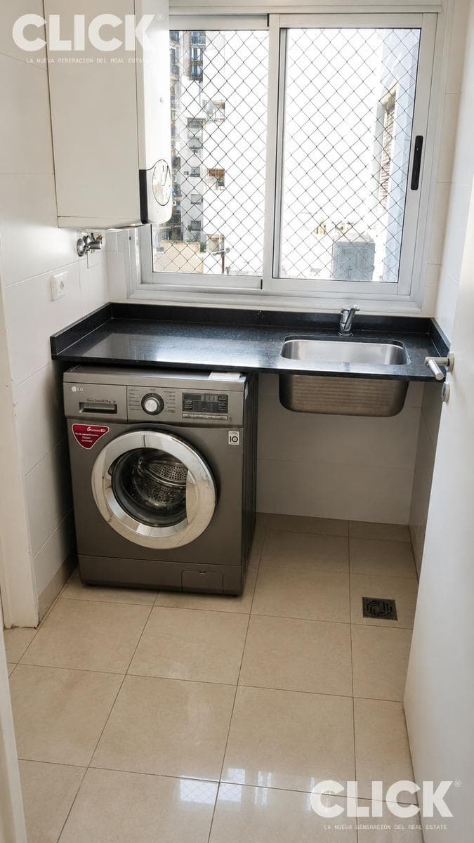 FOR SALE - 4-ROOM APARTMENT - LAUNDRY ROOM - STAFF QUARTERS - 2 PARKING SPACES - AMENITIES - PALERMO