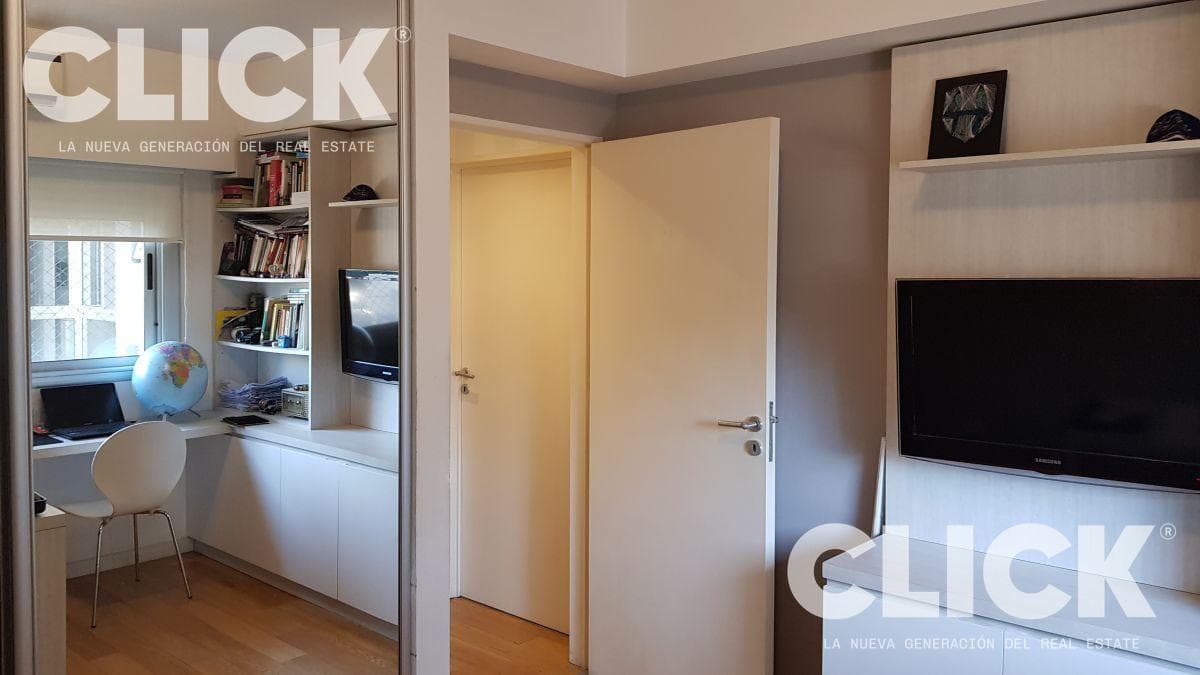 FOR SALE - 4-ROOM APARTMENT - LAUNDRY ROOM - STAFF QUARTERS - 2 PARKING SPACES - AMENITIES - PALERMO