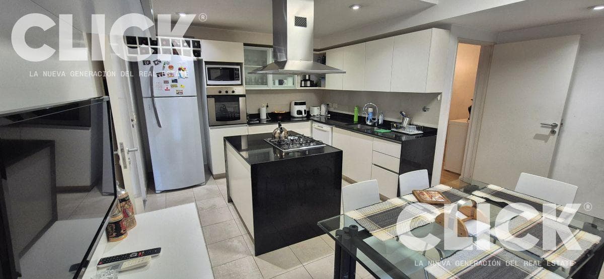 FOR SALE - 4-ROOM APARTMENT - LAUNDRY ROOM - STAFF QUARTERS - 2 PARKING SPACES - AMENITIES - PALERMO