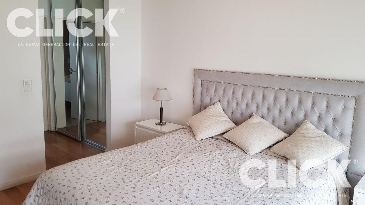 FOR SALE - 4-ROOM APARTMENT - LAUNDRY ROOM - STAFF QUARTERS - 2 PARKING SPACES - AMENITIES - PALERMO