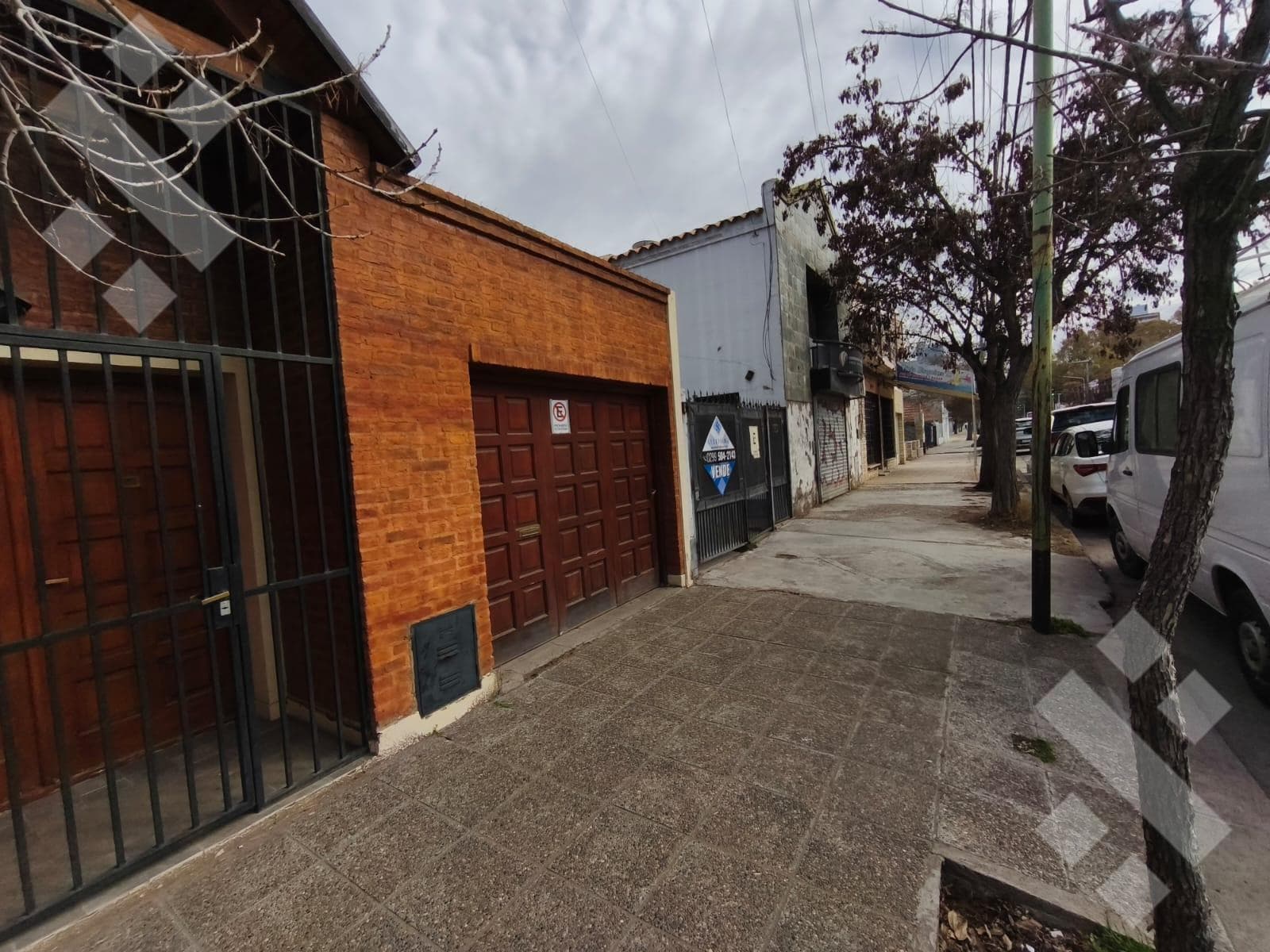 FOR SALE: 700 m² Plot of Land Suitable for Development - Downtown Neuquén
