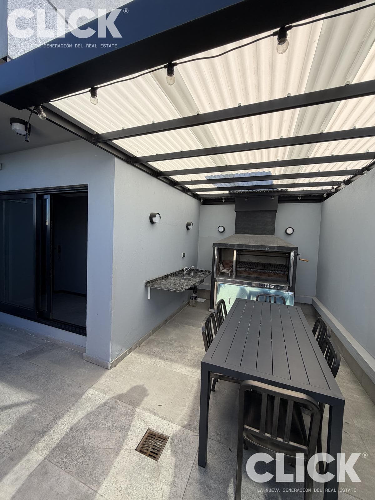 FOR SALE - SPACIOUS STUDIO APARTMENT - SWIMMING POOL - LAUNDRY - BARBECUE - SAN NICOLAS