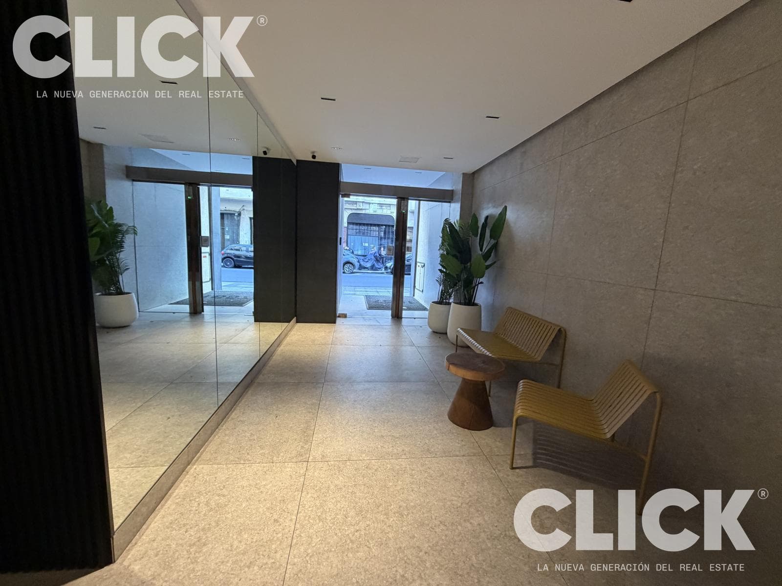 FOR SALE - SPACIOUS STUDIO APARTMENT - SWIMMING POOL - LAUNDRY - BARBECUE - SAN NICOLAS