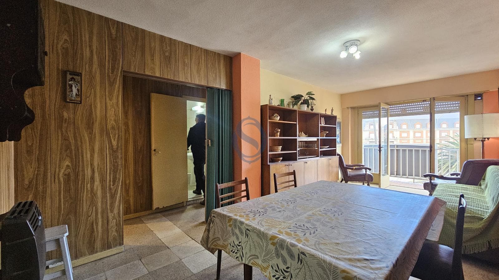 For Sale - Three-room apartment with a balcony and an unobstructed view - Buenos Airas 1949