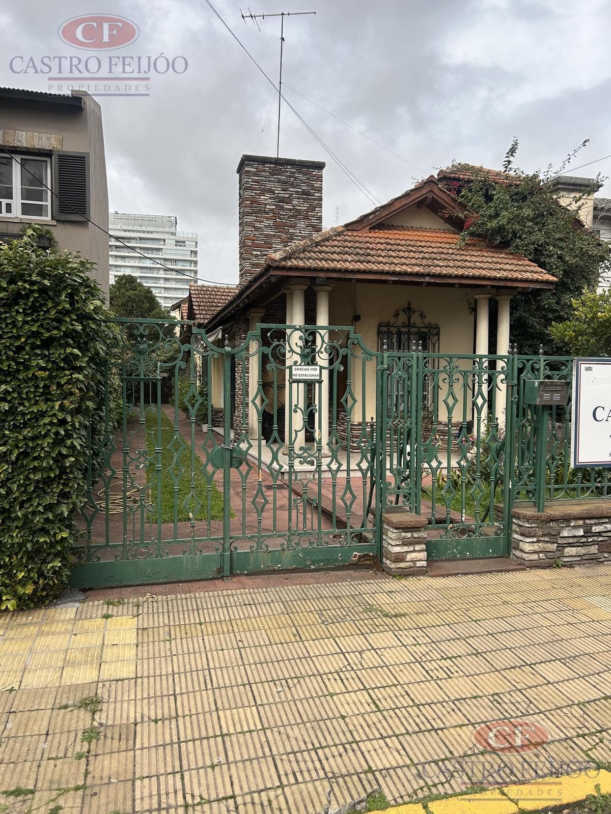 House in Olivos