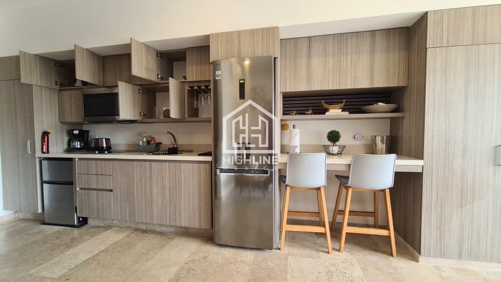 1-Bedroom Apartment for Sale | Active on Airbnb, Verifiable Income | Playa del Carmen