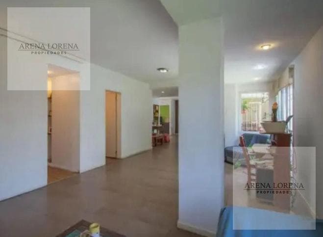 Casa 4 Ambientes en Venta Con Pileta en Ituzaingó Norte