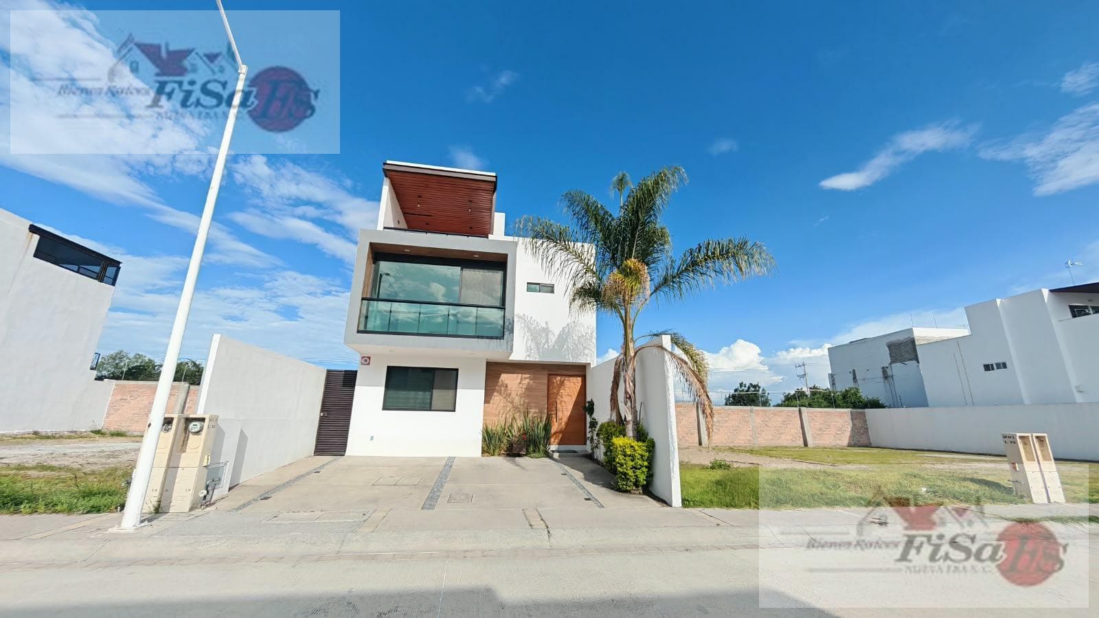 House in the La Concepción Neighborhood