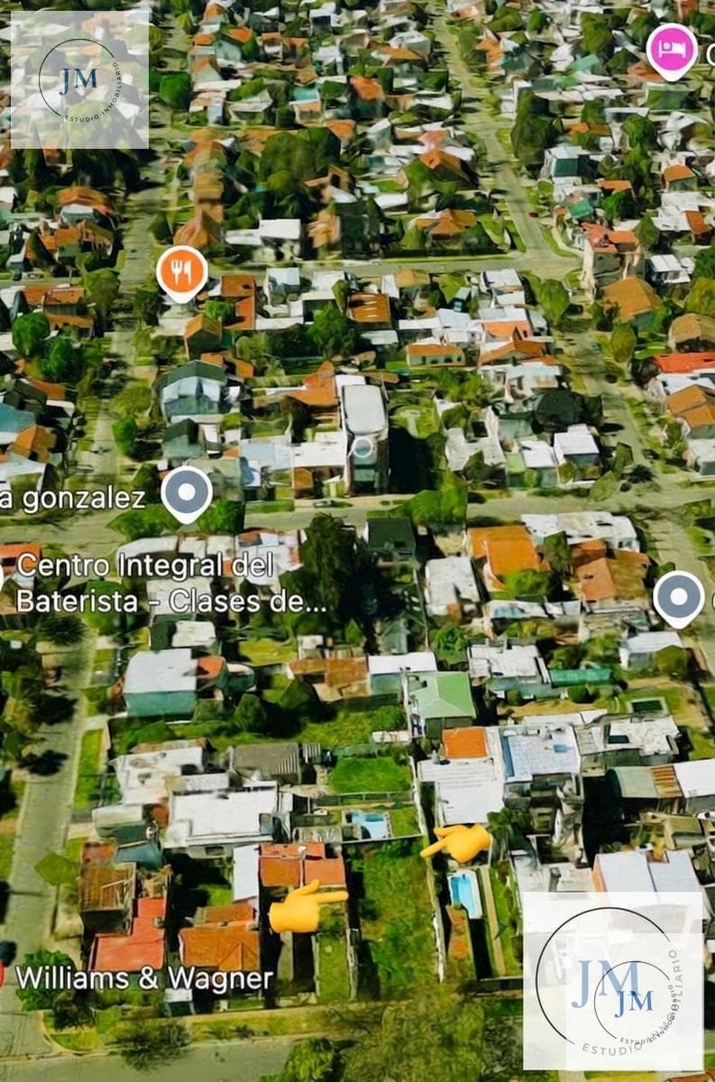 Opportunity: Land for sale in Hurlingham, at the corner of Williams and Wagner Streets, with running water and sewer service
