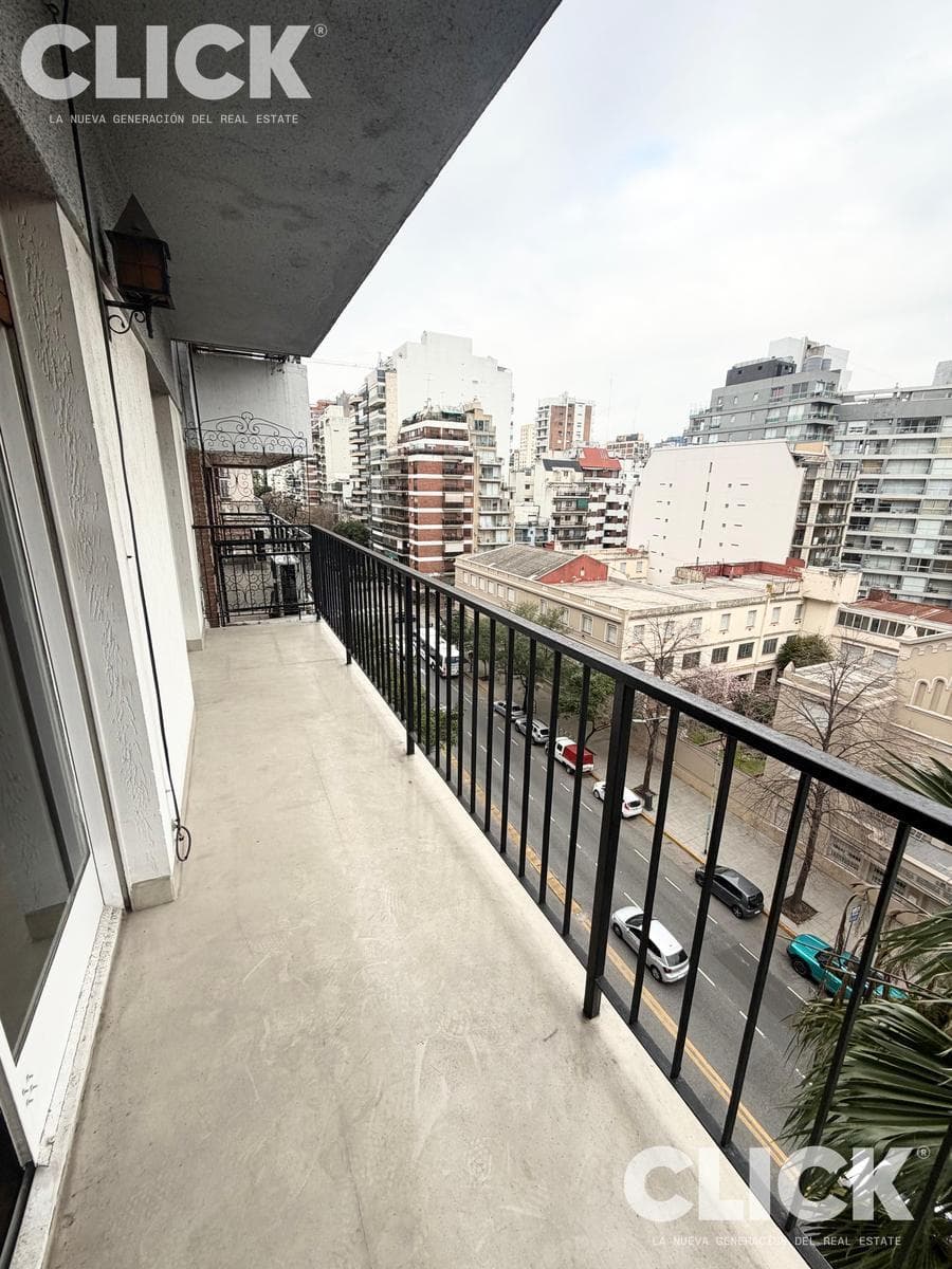 FOR SALE: 4-ROOM APARTMENT WITH BALCONY - VERY BRIGHT - BELGRANO