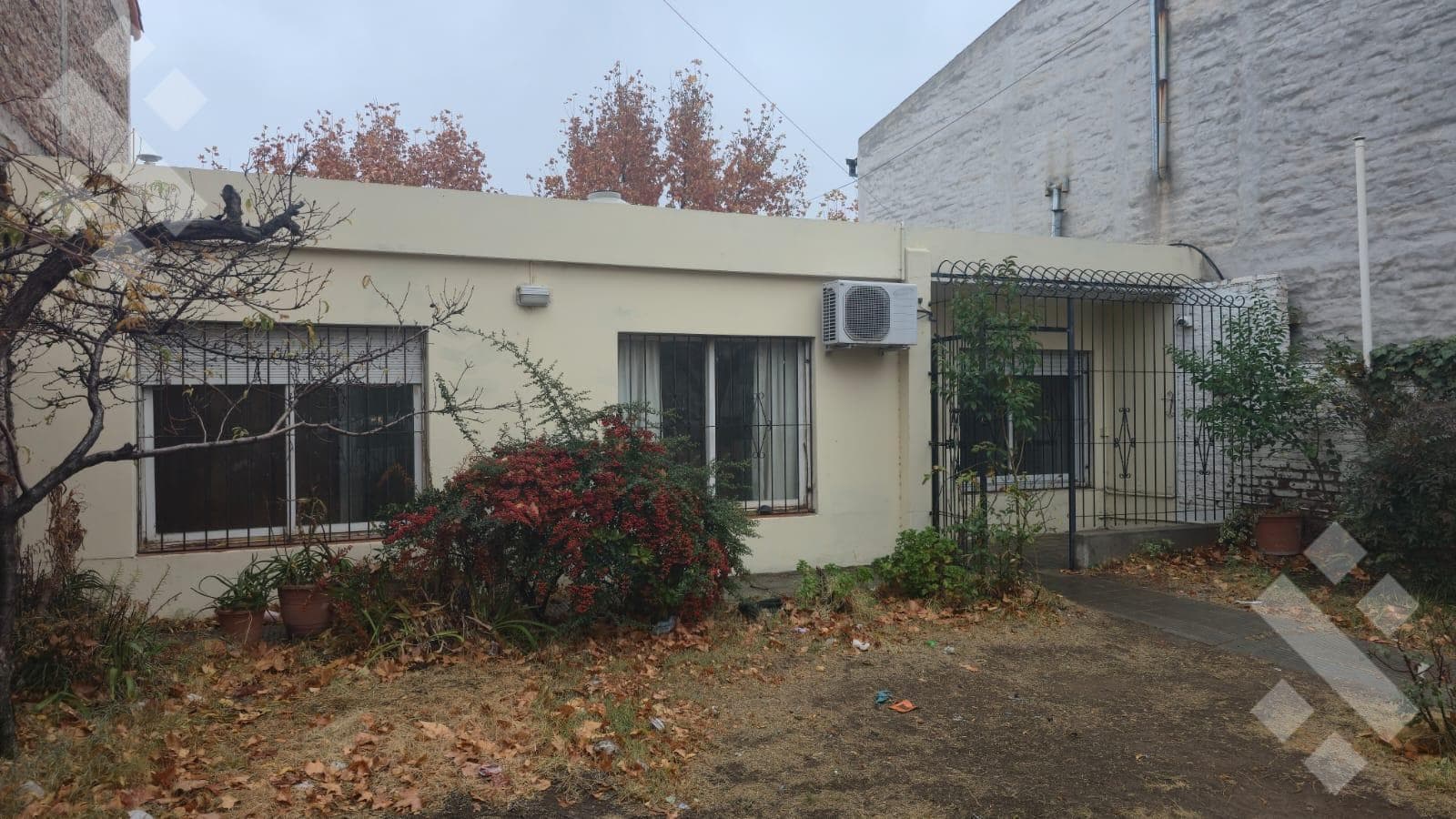 House for Sale, 3 bedrooms, 400 Stefenelli Street, Neuquén City