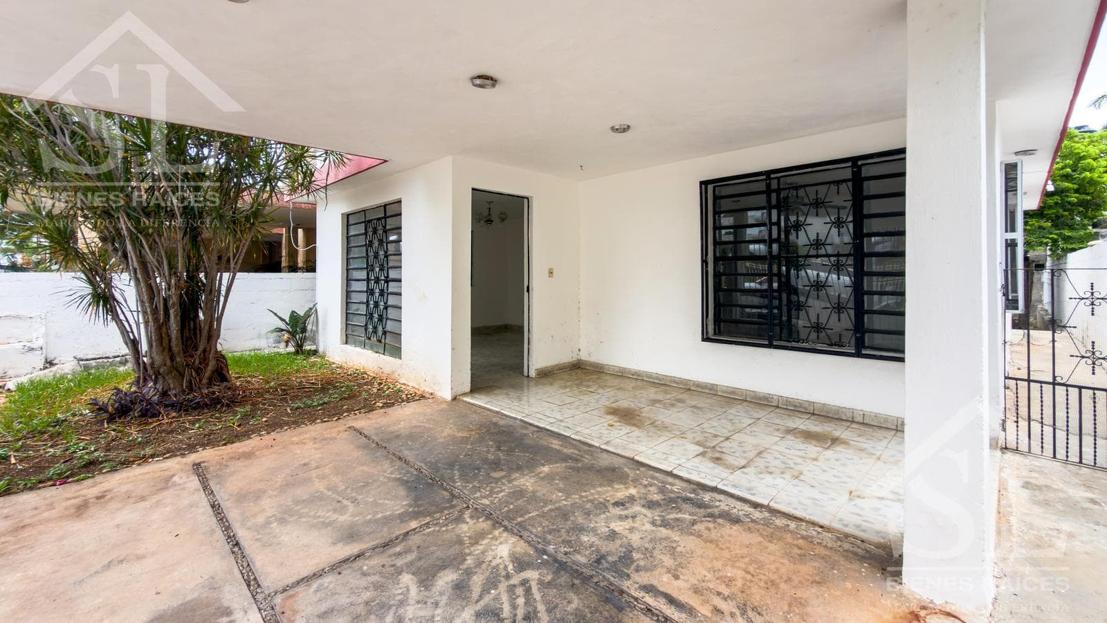 4-bedroom house in the city, near parks and shopping centers, Mérida, Yucatán