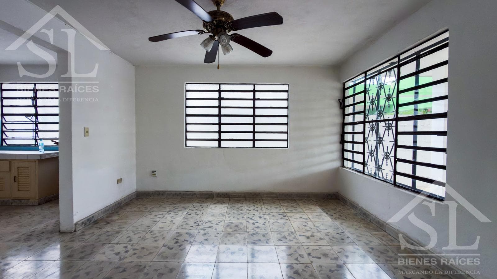 4-bedroom house in the city, near parks and shopping centers, Mérida, Yucatán