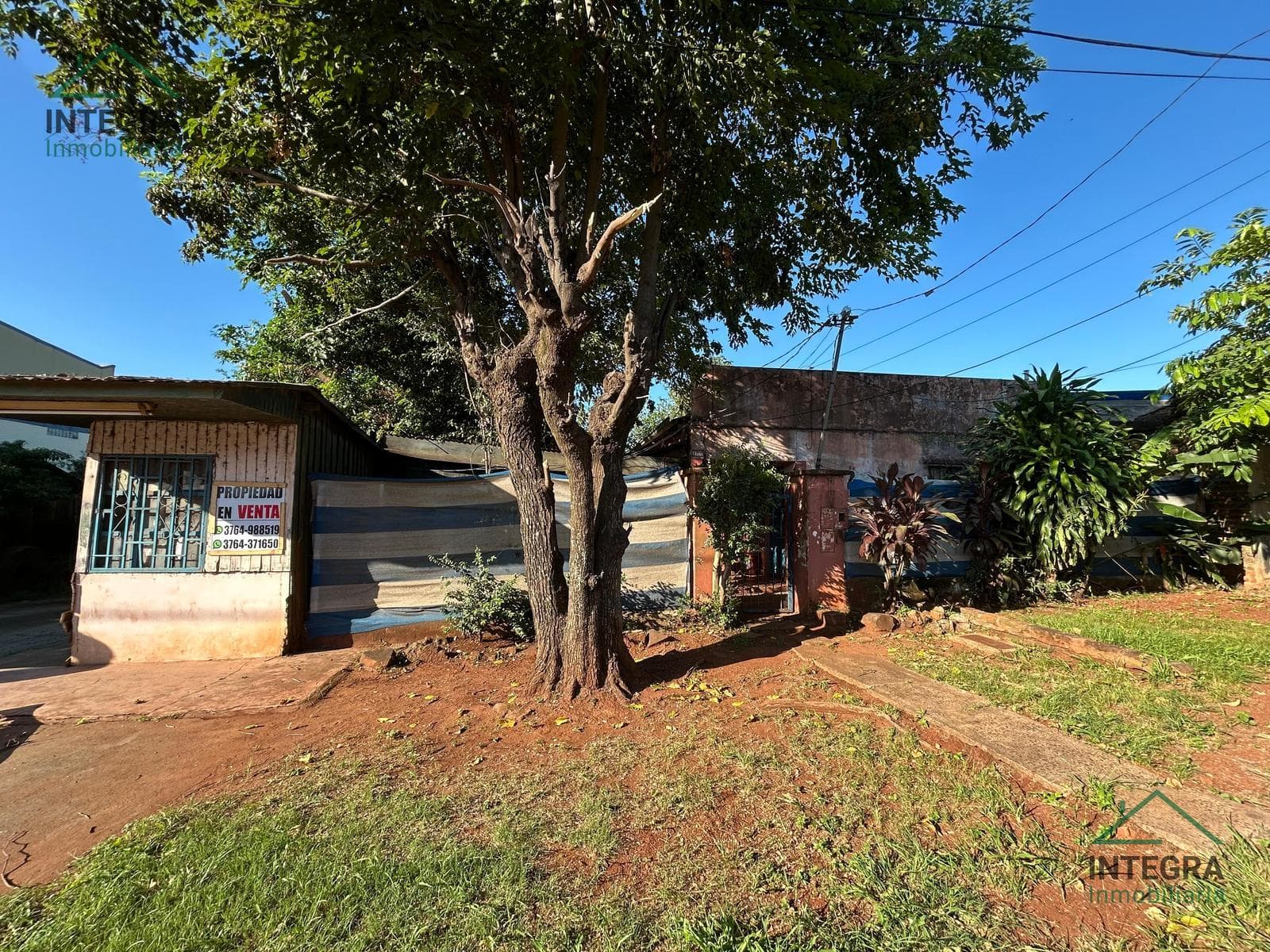 Lot for sale, measuring 15 × 30 m (450 m²)