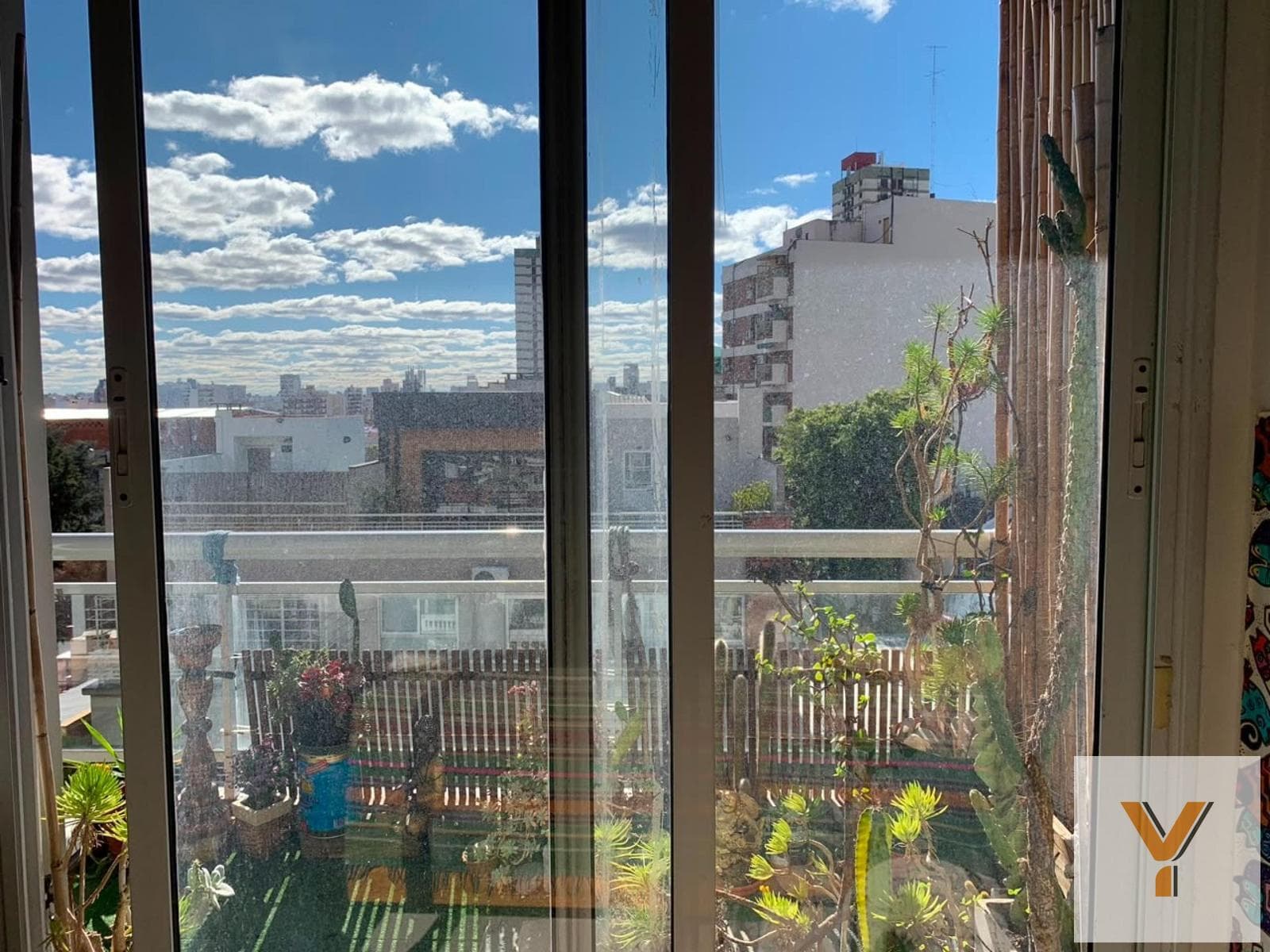 Apartment for Sale - 1 Bedroom, 1 Bathroom - 40 m² - Flores