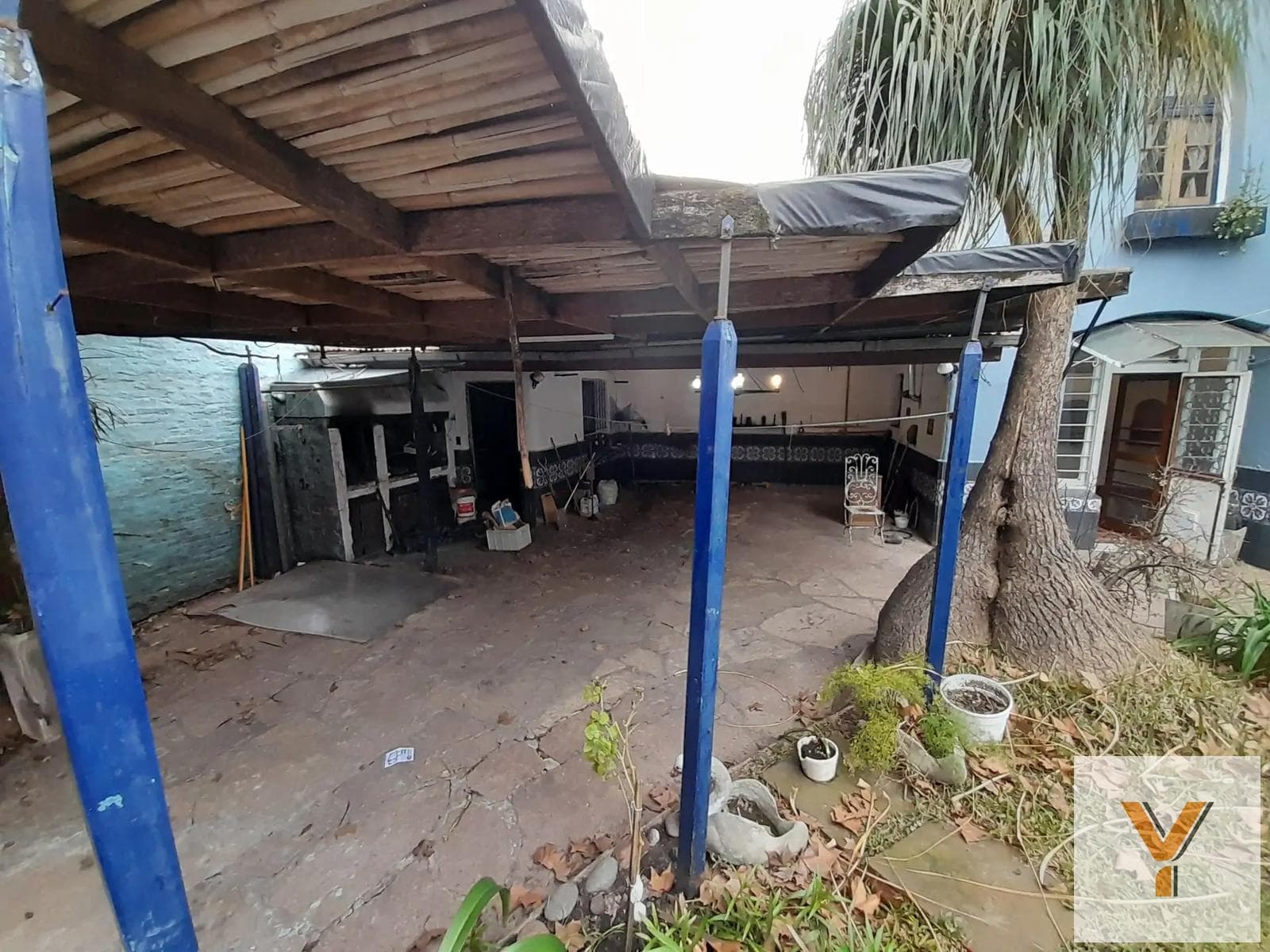 House for Sale - 4 Bedrooms, 2 Bathrooms - 232 m - San Fernando