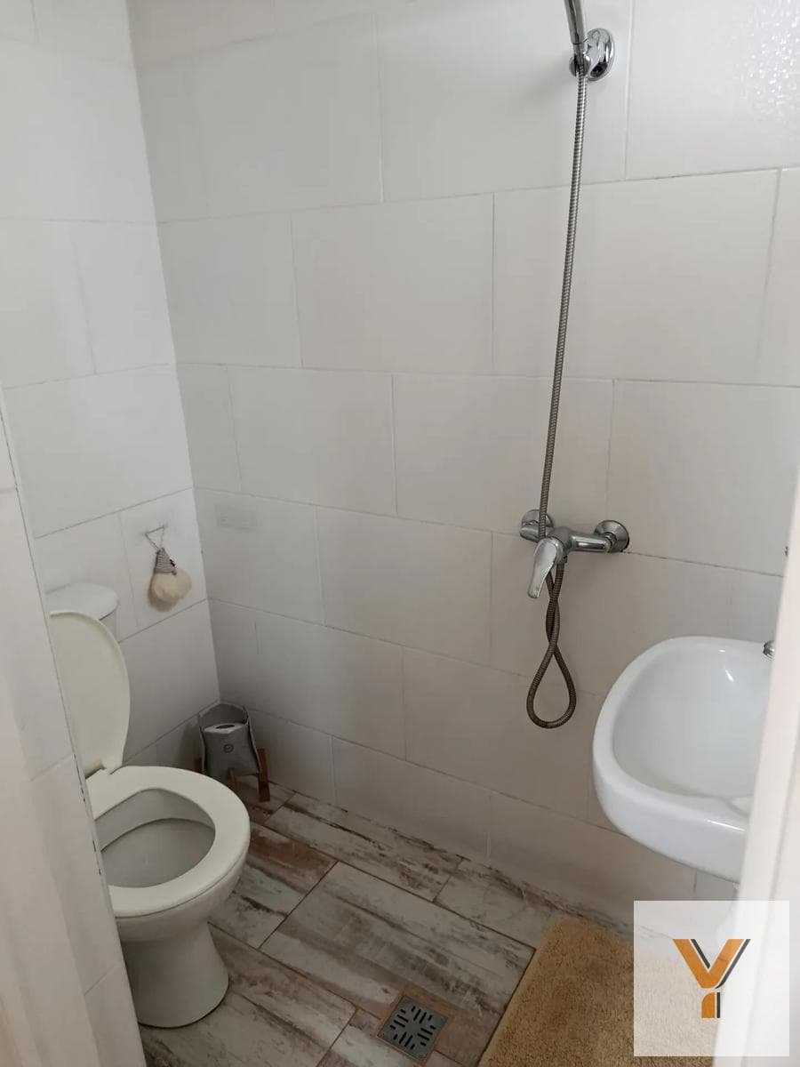 Apartment for Sale - Studio with 1 Bathroom - 24 m² - Flores