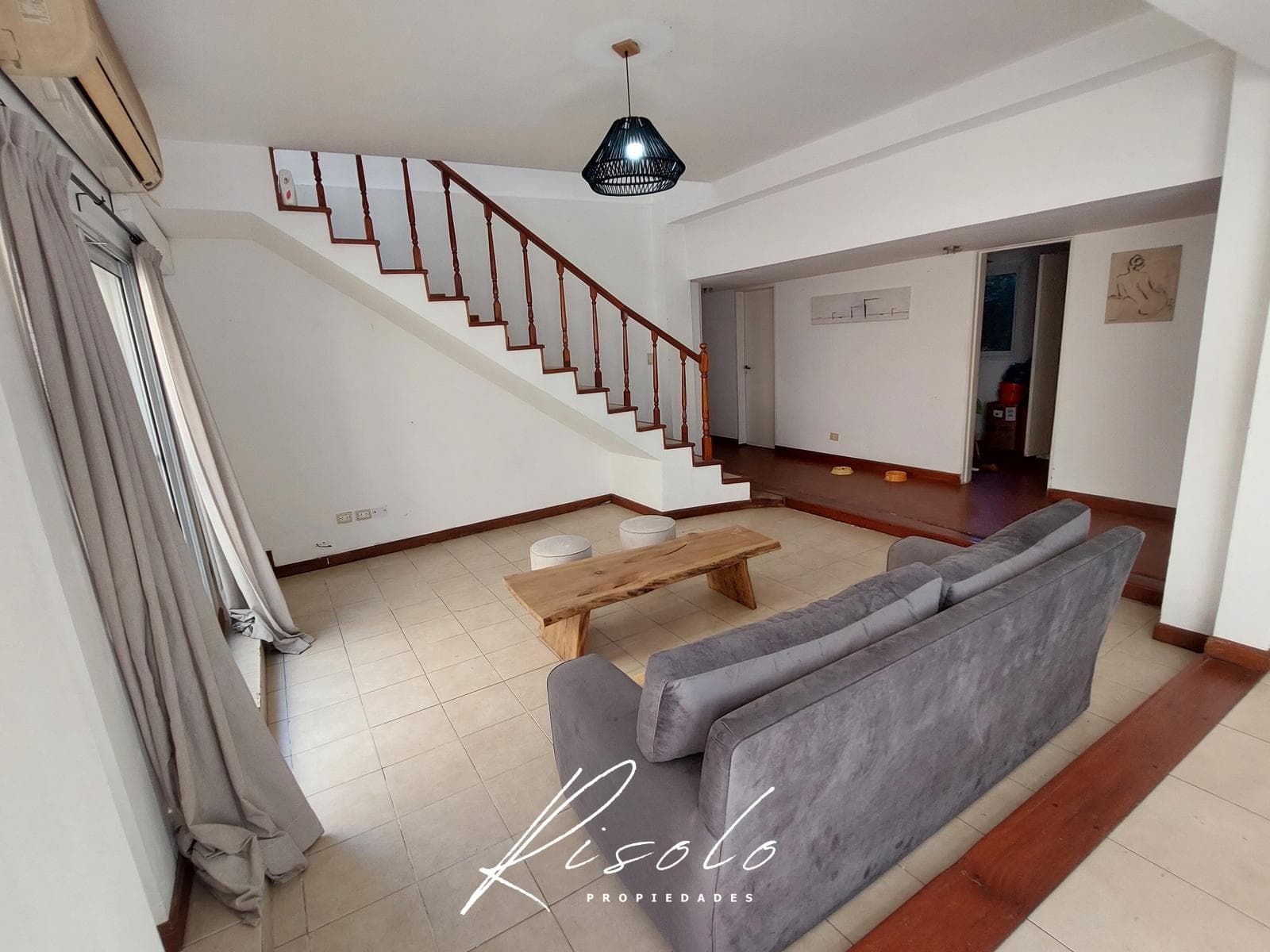 House for Sale in a Gated Community in Escobar. Bedrooms, Barbecue.