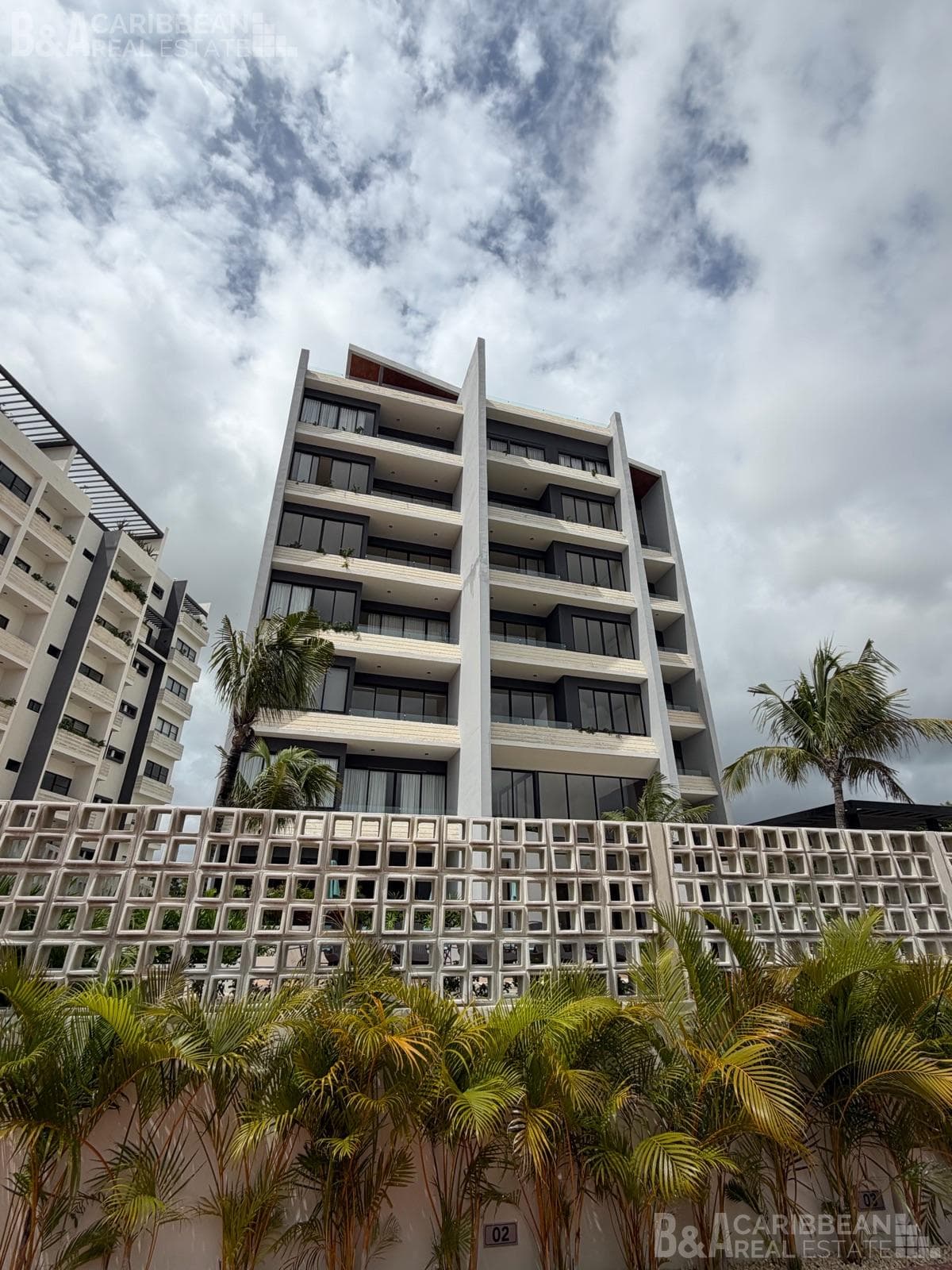 Apartment - Vía Cumbres Subdivision
