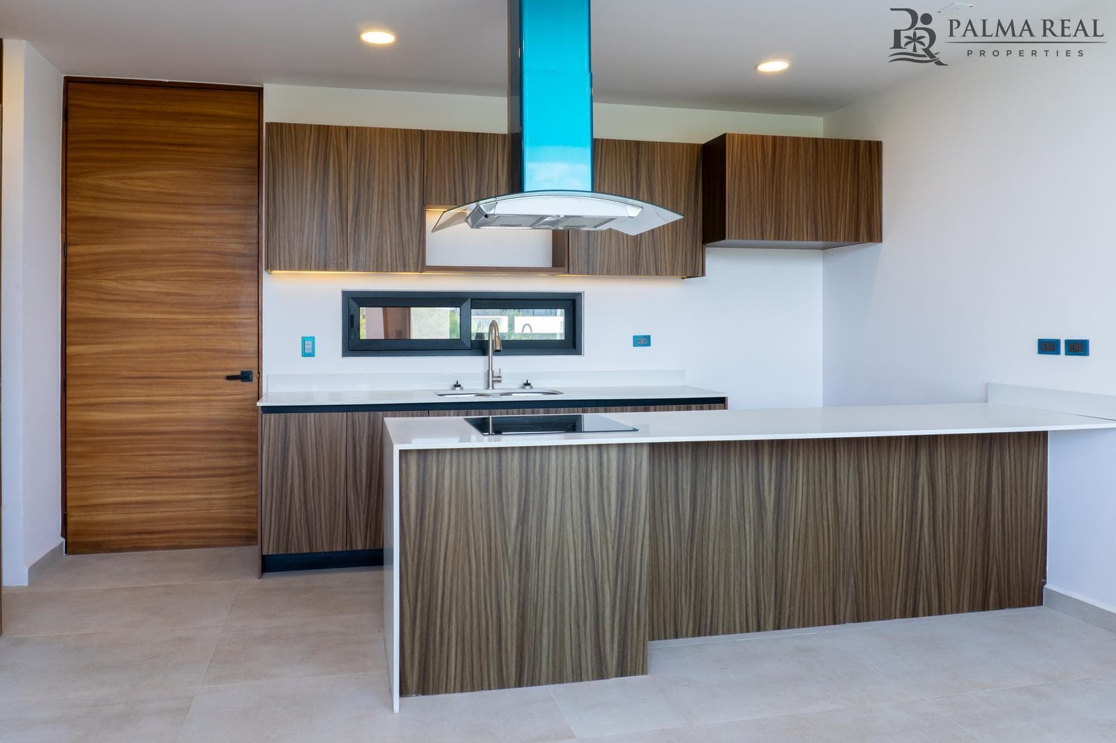 Your paradise in La Veleta: apartment with a private pool