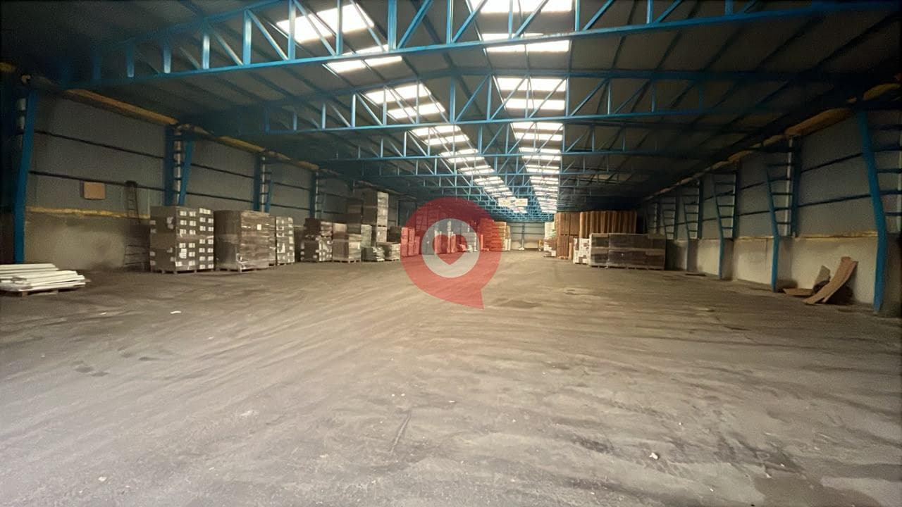 Warehouse for Rent in Centenario