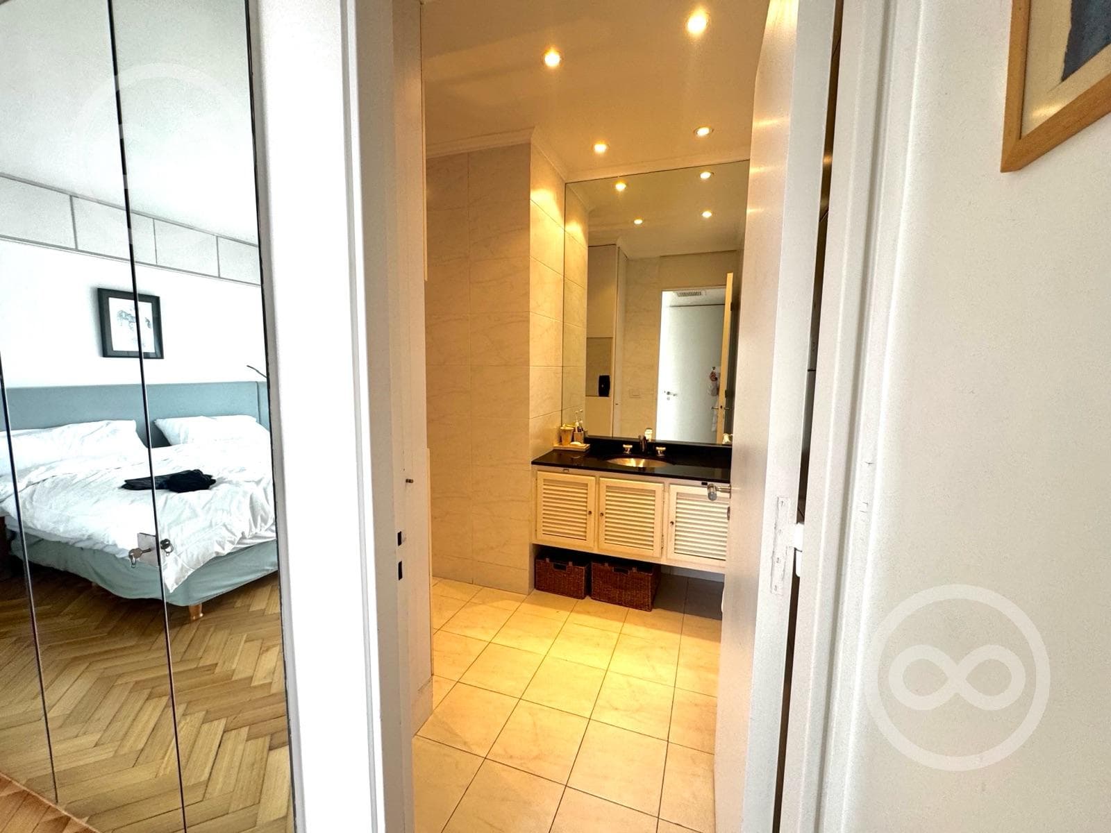 Piso en venta Retiro Recoleta Altisimo 3 dormitorios Cochera Amenities