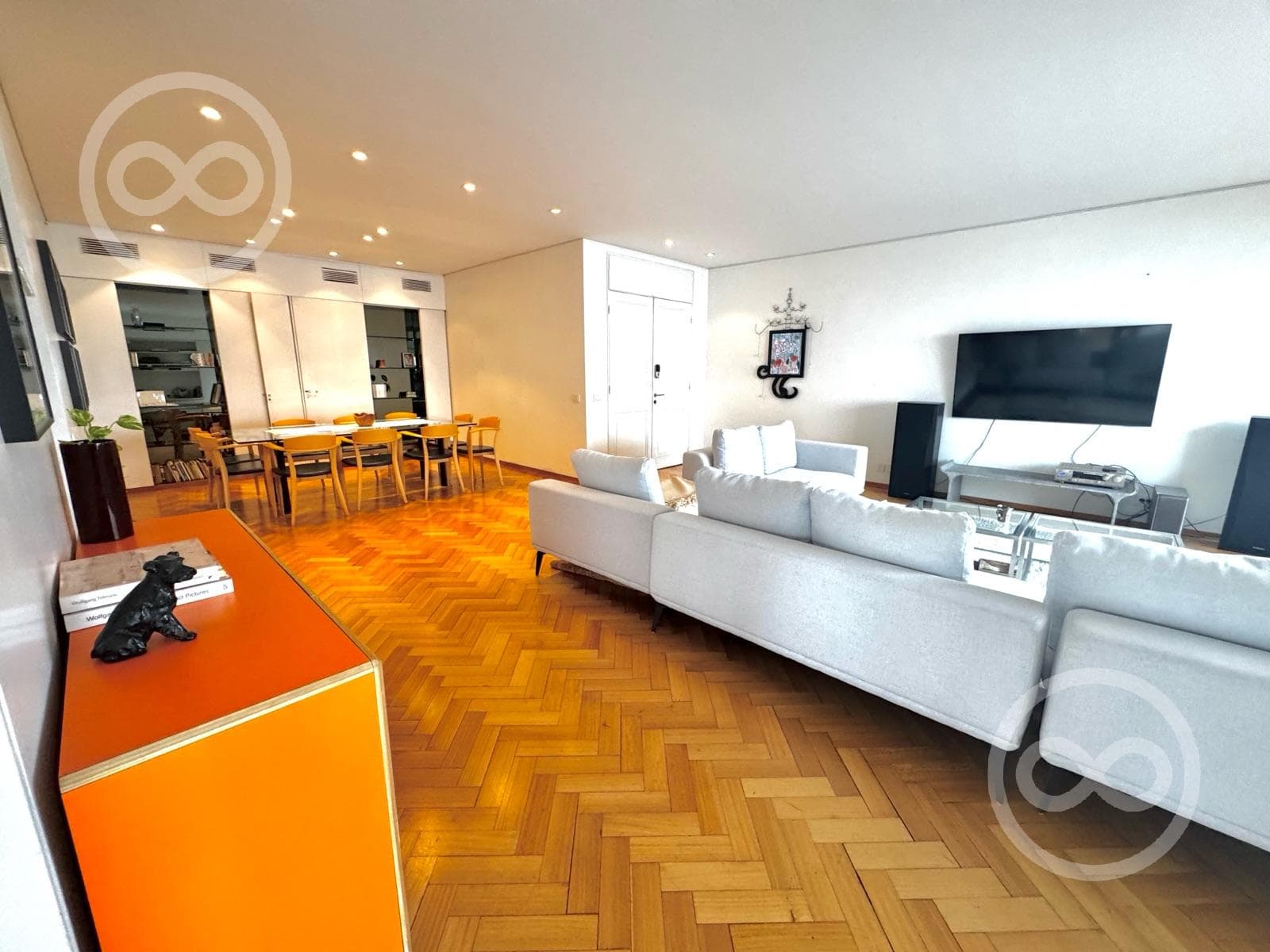 Piso en venta Retiro Recoleta Altisimo 3 dormitorios Cochera Amenities