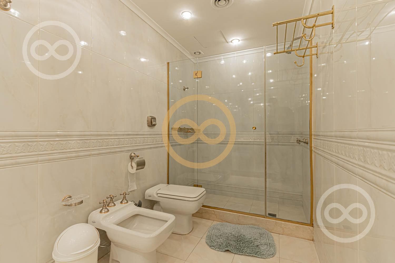 Departamento en venta Retiro Recoleta 3/4 dormitorios en suite 2 cocheras Altisimo Pileta