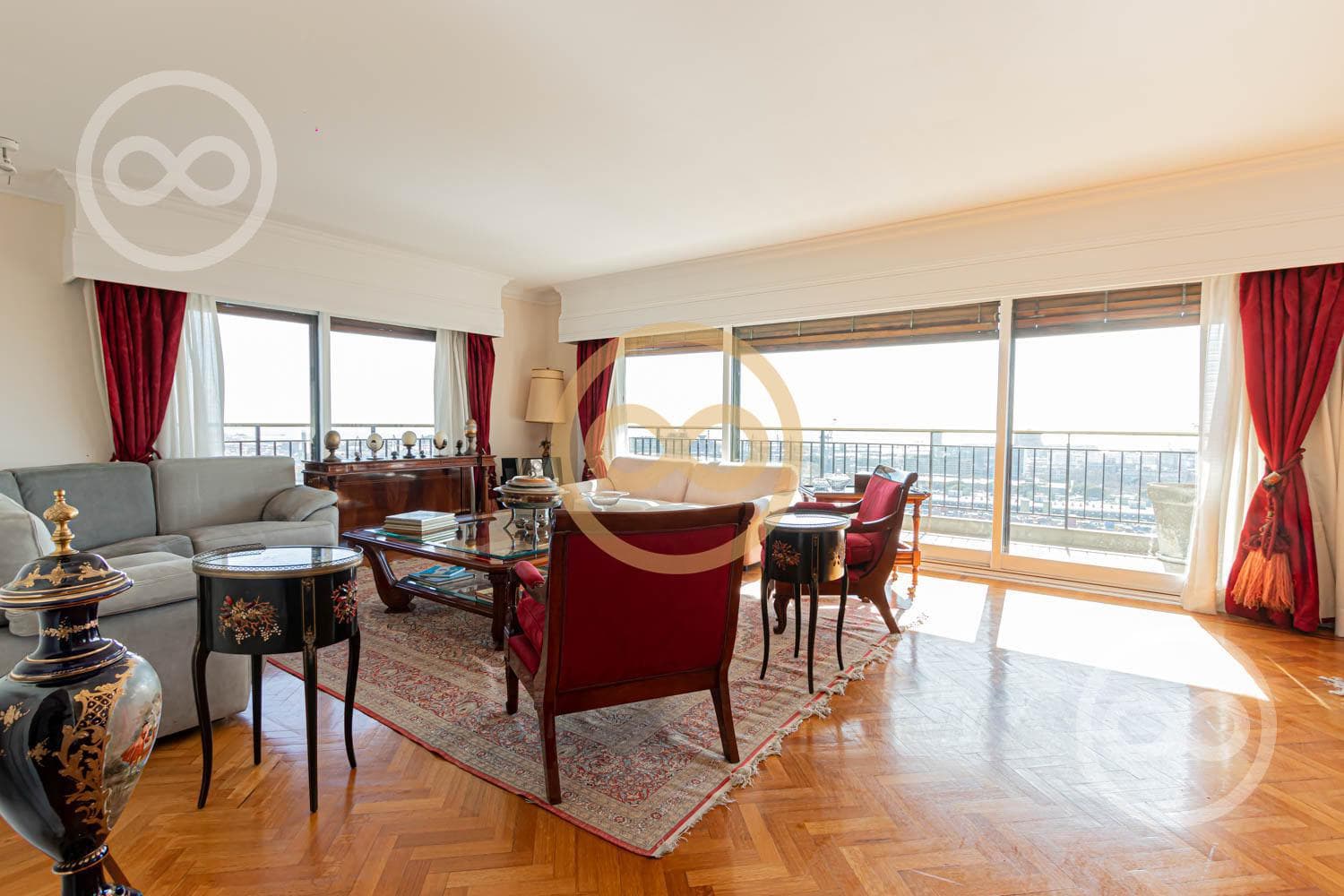 Departamento en venta Retiro Recoleta 3/4 dormitorios en suite 2 cocheras Altisimo Pileta
