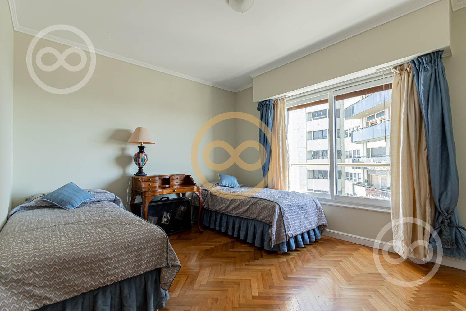 Departamento en venta Retiro Recoleta 3/4 dormitorios en suite 2 cocheras Altisimo Pileta