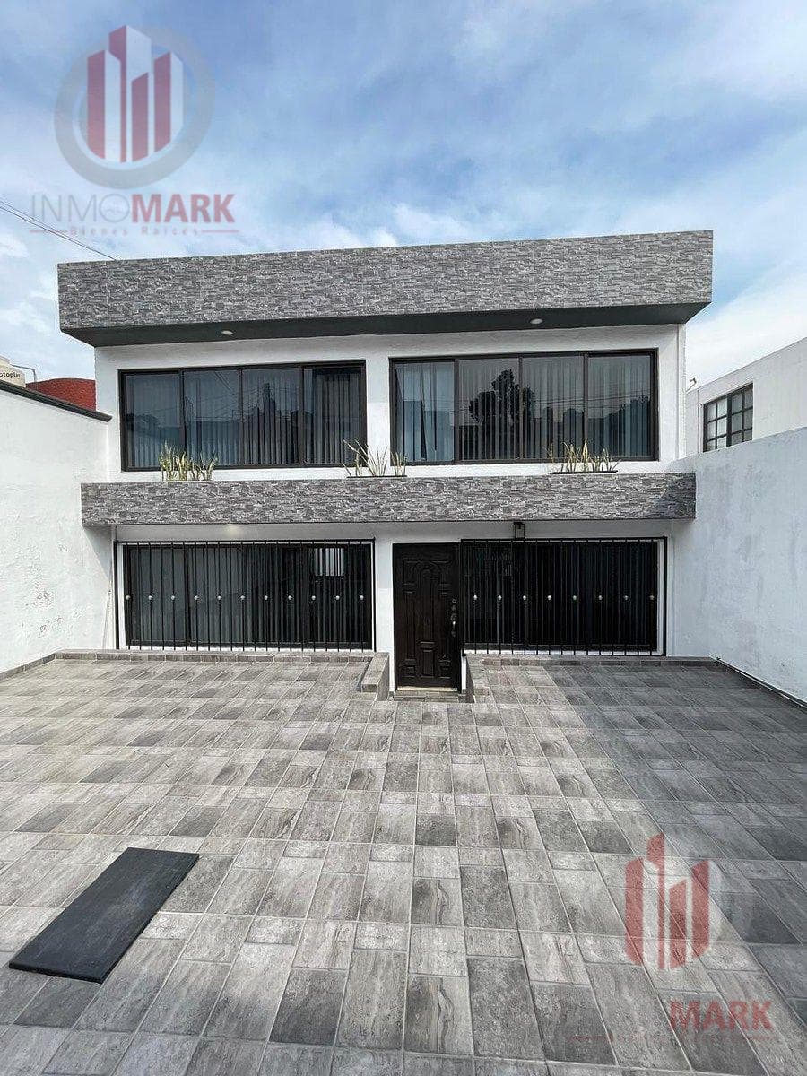 House for Sale in Alamedas, Atizapán