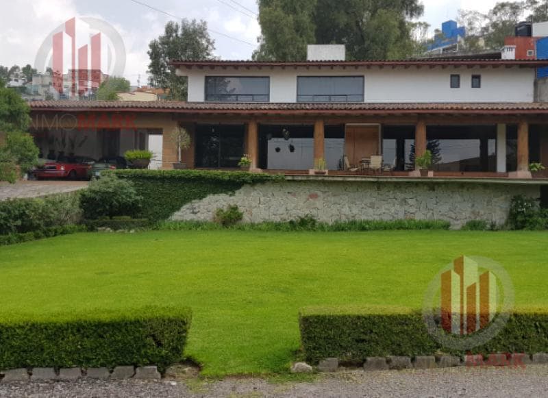 Exclusive Sale: Residence in Vista del Valle, Naucalpan