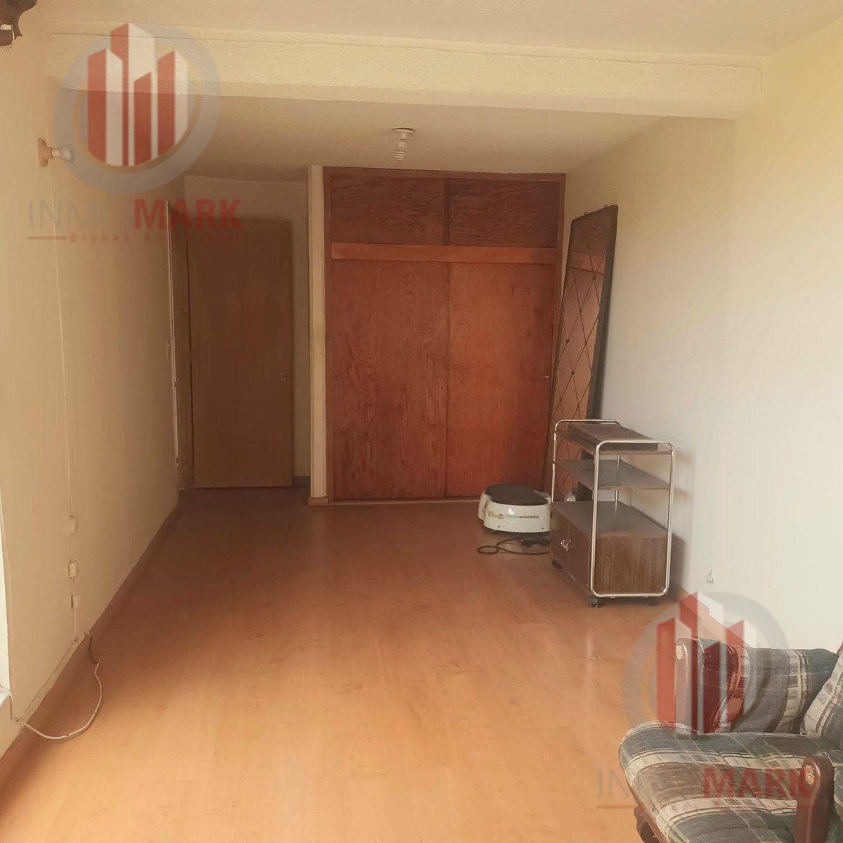 Duplex House for Sale in Lomas Lindas