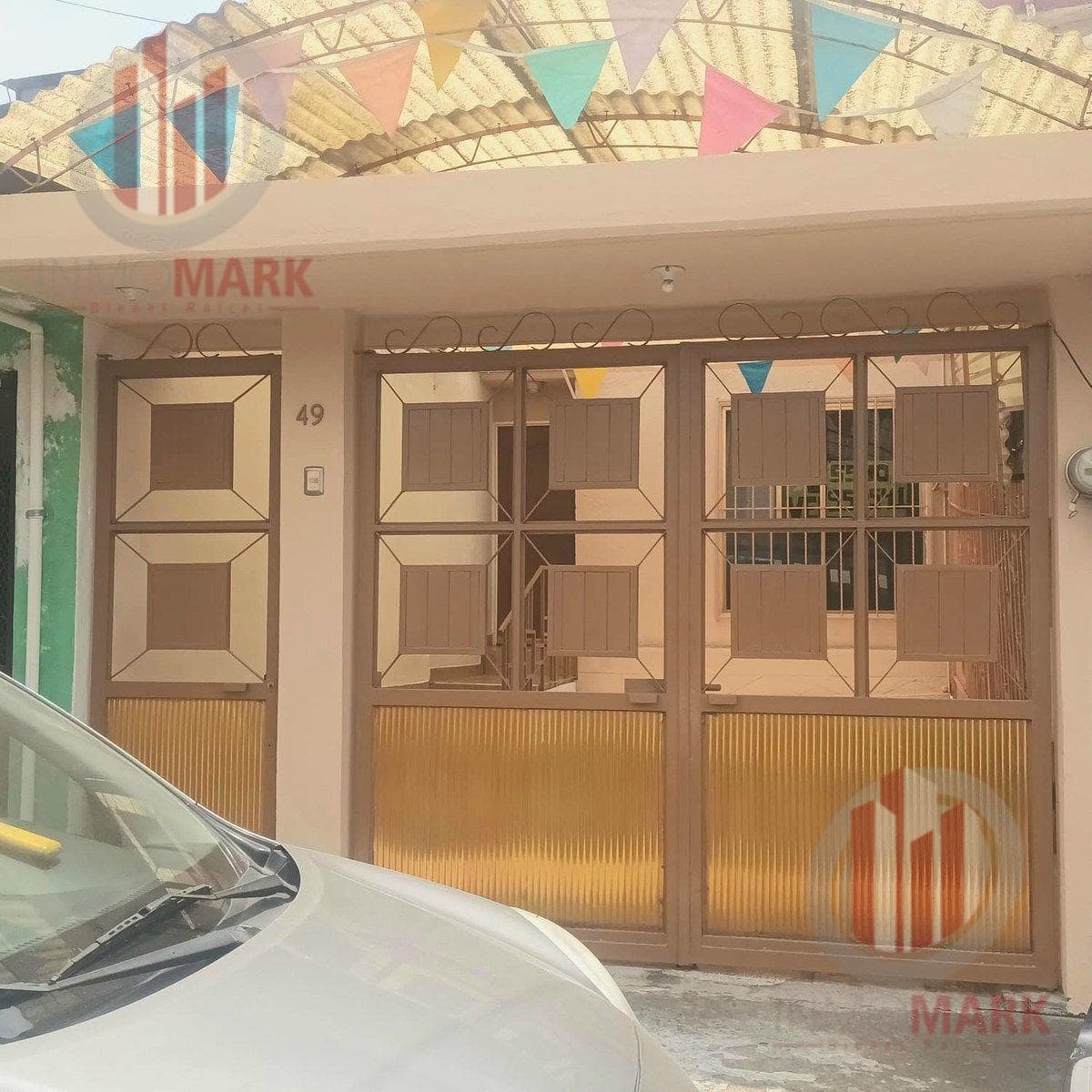 Duplex House for Sale in Lomas Lindas