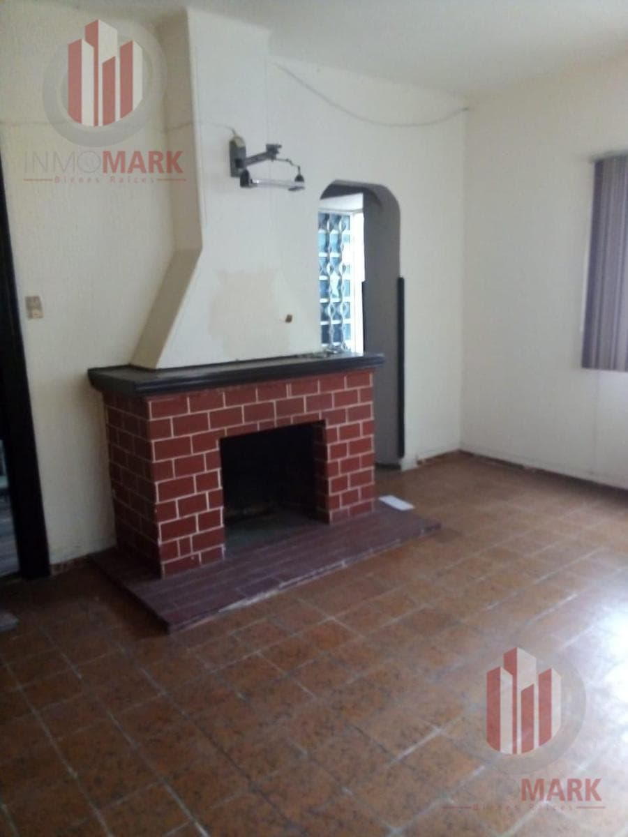 House for Sale in Narvarte Poniente, in Need of Renovation