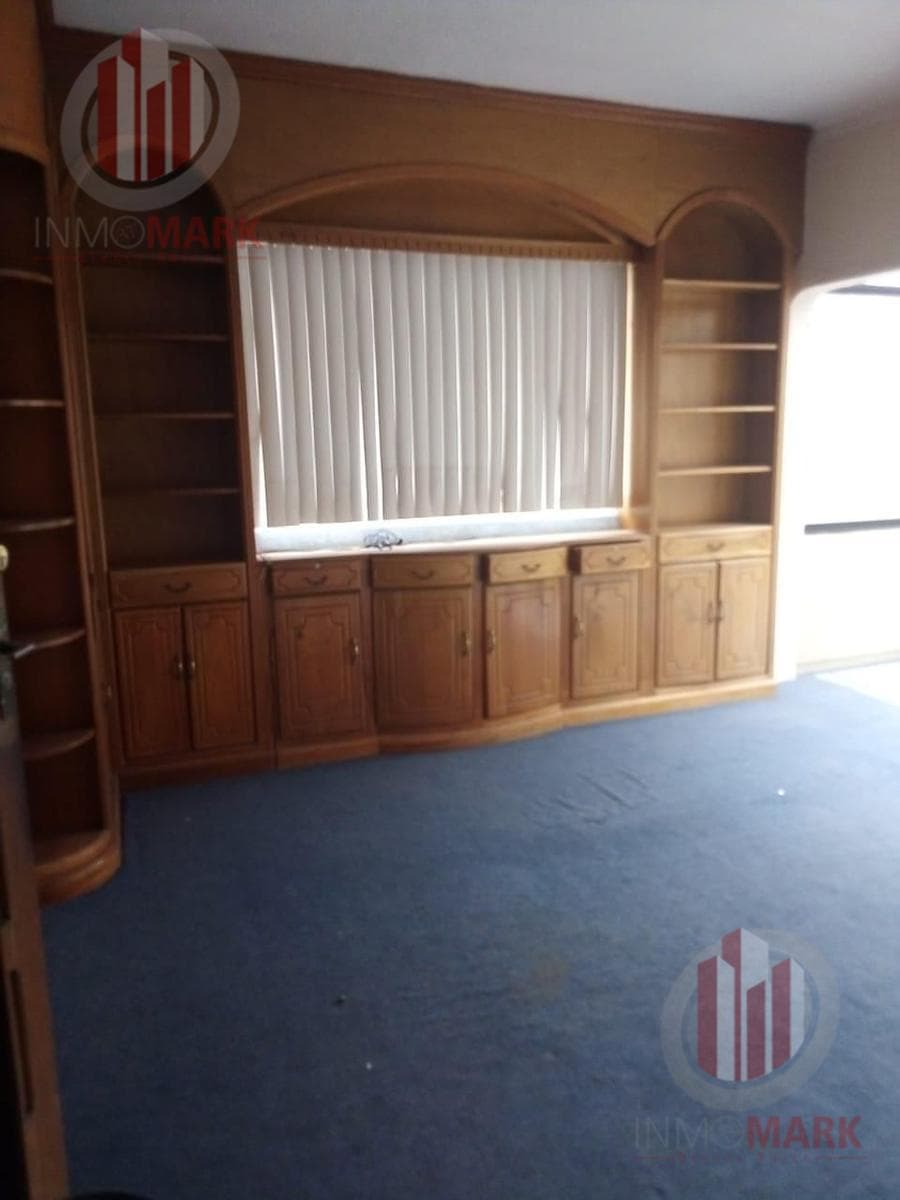 House for Sale in Narvarte Poniente, in Need of Renovation