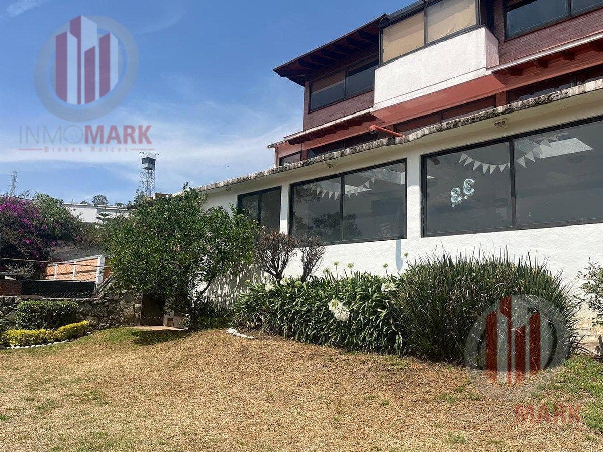 Spectacular House for Sale in Vista del Valle, Naucalpan