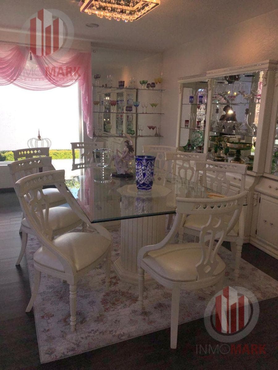 For Sale: House in La Florida, Satélite