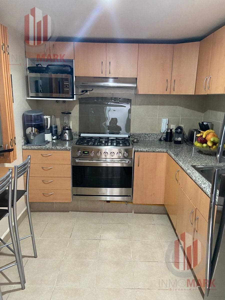 House for Sale in the Colonia del Valle Condominium Complex