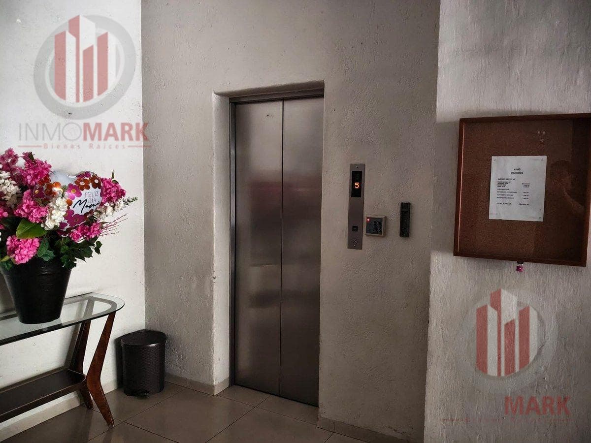 Apartment for Sale on Camino Real de Calacoaya, Atizapán