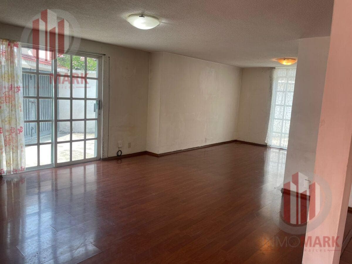 House for Sale in Jardines del Alba, Cuautitlán Izcalli