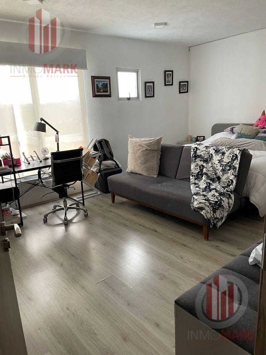 House for Sale in Bosque Esmeralda with a Pool