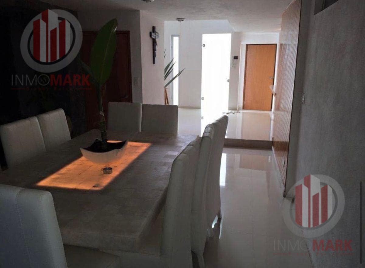 Residence for Sale in Sayavedra with a Pool