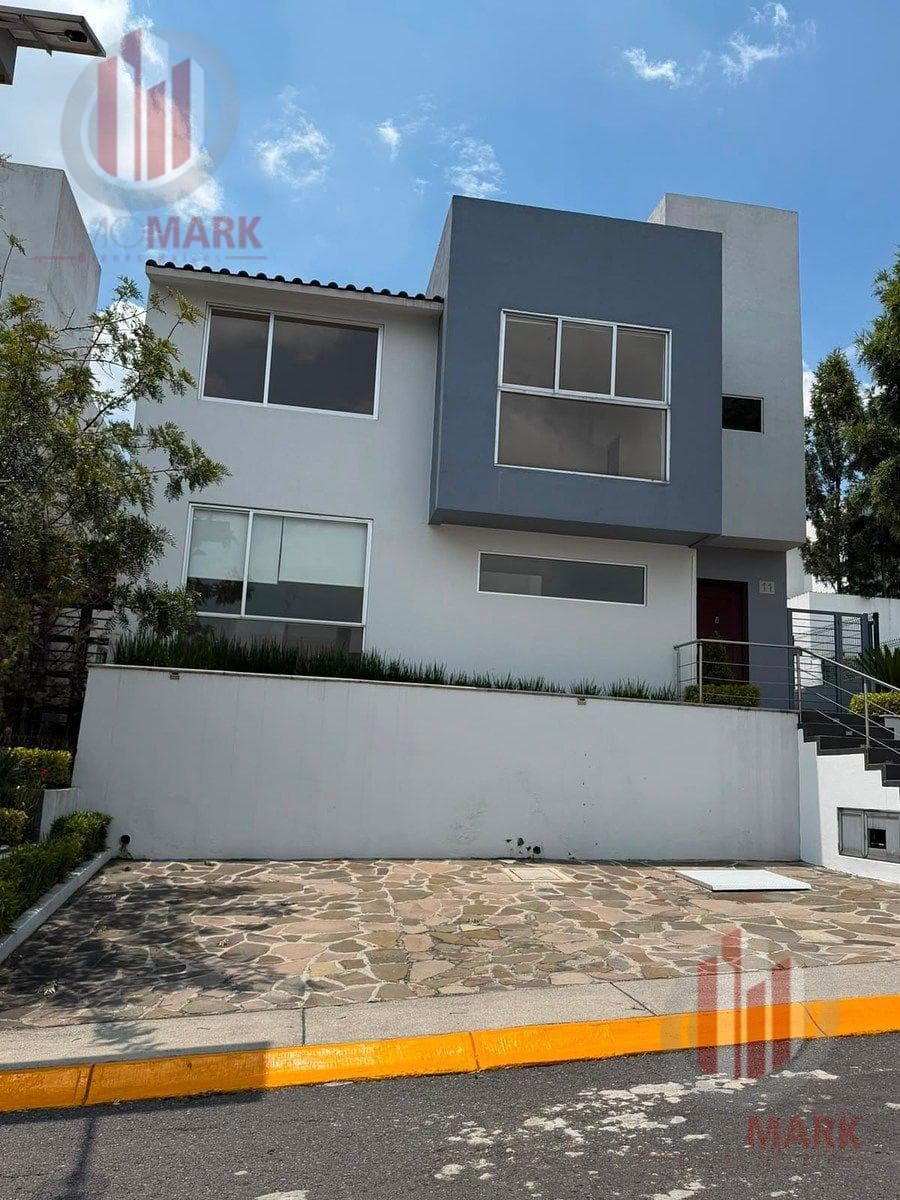 House for Rent in the Esmeralda Area
