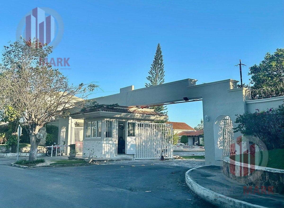 Land for Sale in Villas Cholul, Mérida, Yucatán